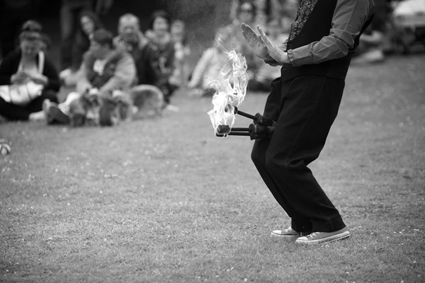 Thomas Trilby show - circus entertainer for hire